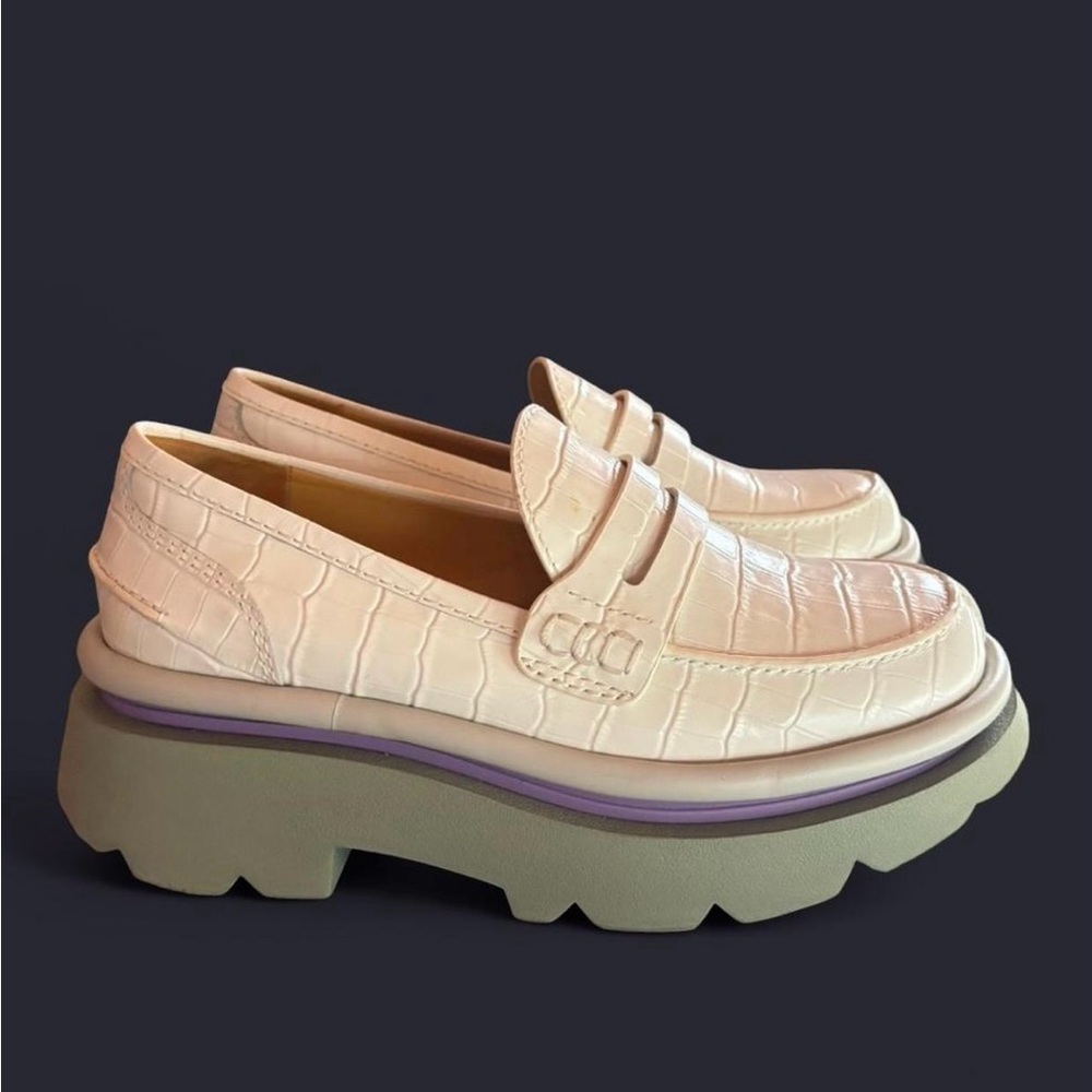 Elegant Cream Platform Loafers